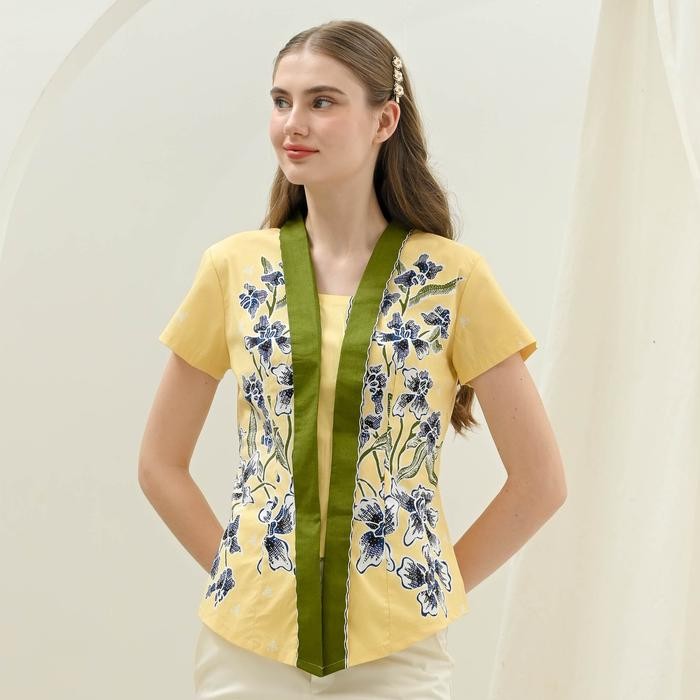 Blouse Batik Wanita Modern / Atasan Batik Kantor / Batik Motif Elegant Warna Kuning