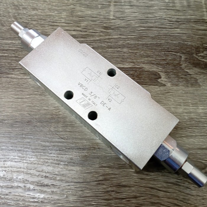 

Counter Balance Double 3/8 INCH Merk Nucleo (Italy) Tipe: VBCD 03 DE A