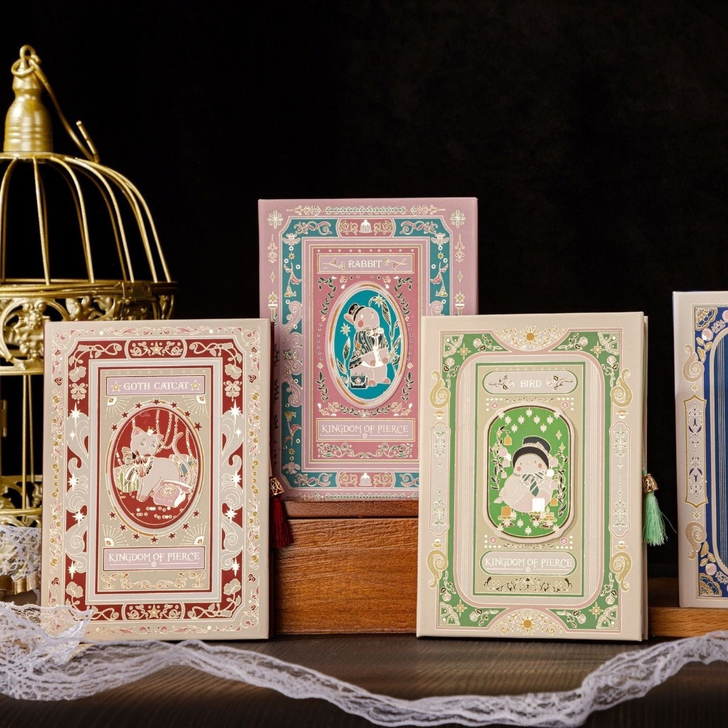 

Buku Diary Notebook Hard Cover Kingdom Of Pierce 36K - 0097