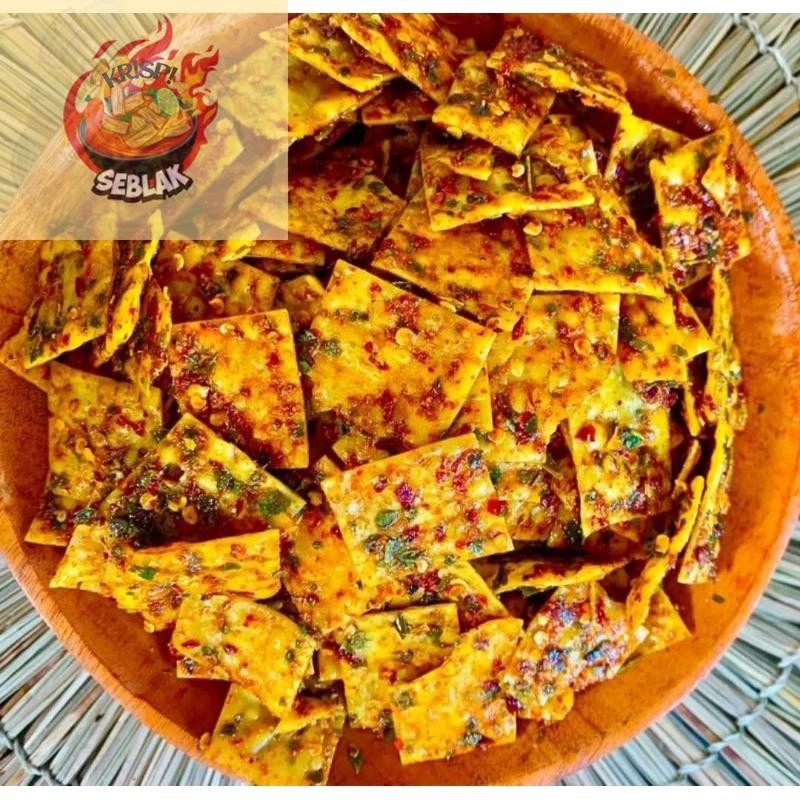 

Seblak krispi 1Kg Pangsit bawang pedas daun jeruk