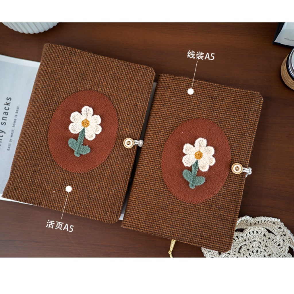 

A6 Live Page Felted Wool Applique Literary Knitting Yarn Flowers Vintage Carry-along Notebook Hand-made Fabric Cover
