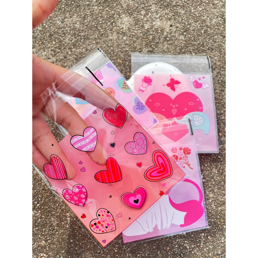 

100pcs Valentine's Day Romantic Pink Heart Printed Opp Self-adhesive Bag, Cute Pink Elephant Kitten Bags For Party Gift Packing
