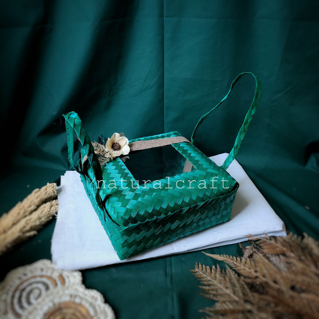 

(B164) Besek Cangking Hijau Mika Pita Rustik Hampers Exclusive l Wadah Hampers l Parcel l Hadiah l Hantaran l Seserahanl Nikahan l Syukuran l Naturalcraft