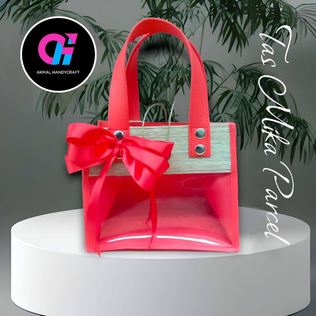 

Akmal Handycraft Tas Mika Parcel Cantik Bahan Tenun Mendong & Mika Transparan Desain Elegan untuk Acara Spesial Hadiah Wanita