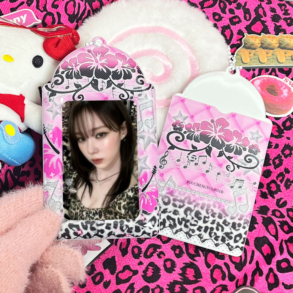 

Kpop Photocard Holder Y2K Photo Card Sleeves ID Badge Holder Card Protector