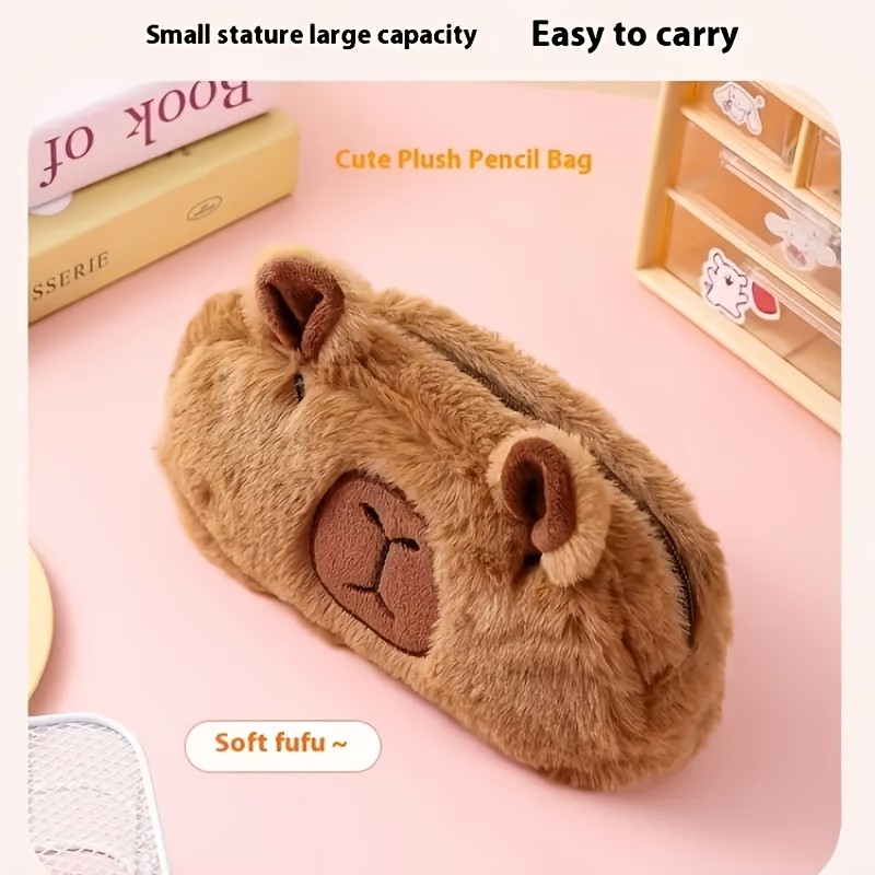 

Large Plush Capybara Pencil Case - Spacious Stationery Organizer with Makeup Brush Holder, Coin Purse & Office Supplies Storage