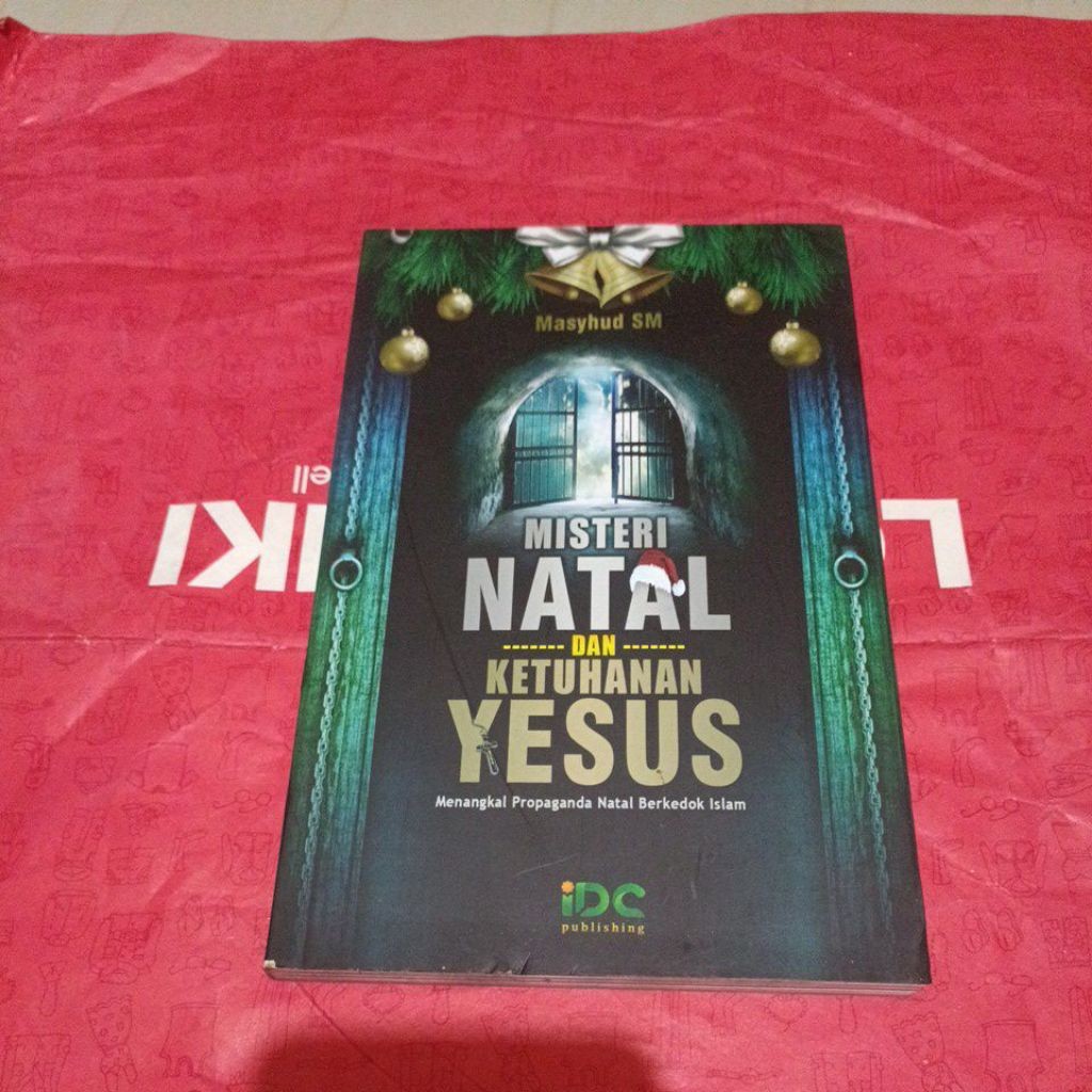 Buku Masyhud SM - Misteri Natal dan ketuhanan Yesus