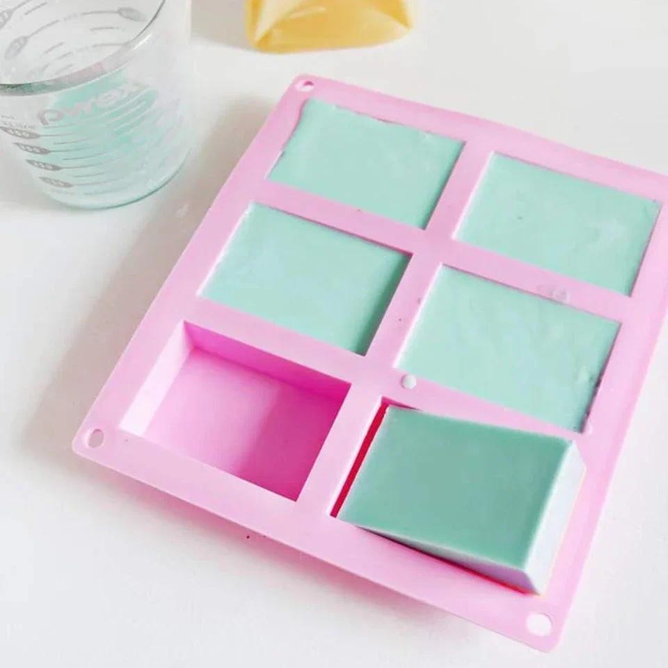 

Rectangle Silicone Soap Candle Mold Rectangular Reusable BPA-Free Food-Grade with Easy Release Design for DIY Wax Crafting Gift