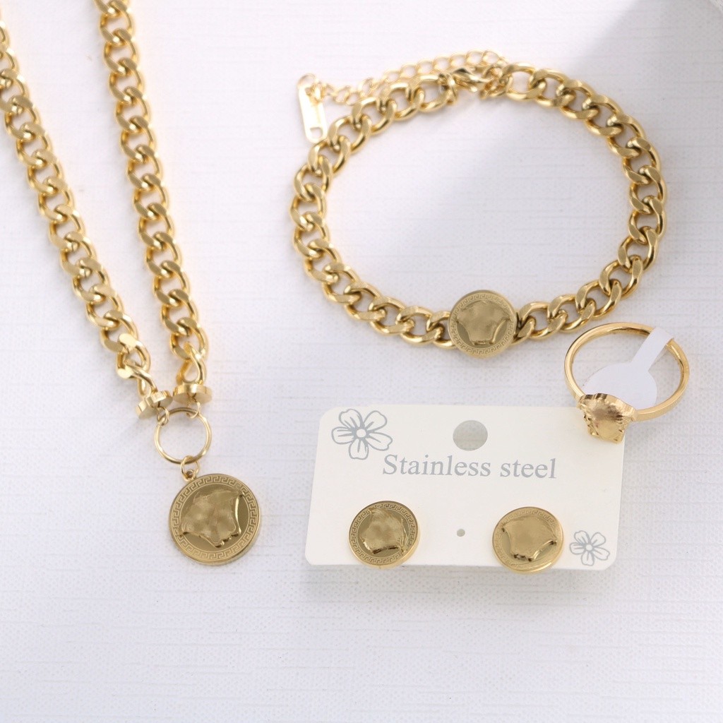 Kalung Set Titanium Versace – Desain Mewah, Anti Karat, Harga Grosir Bisa COD

