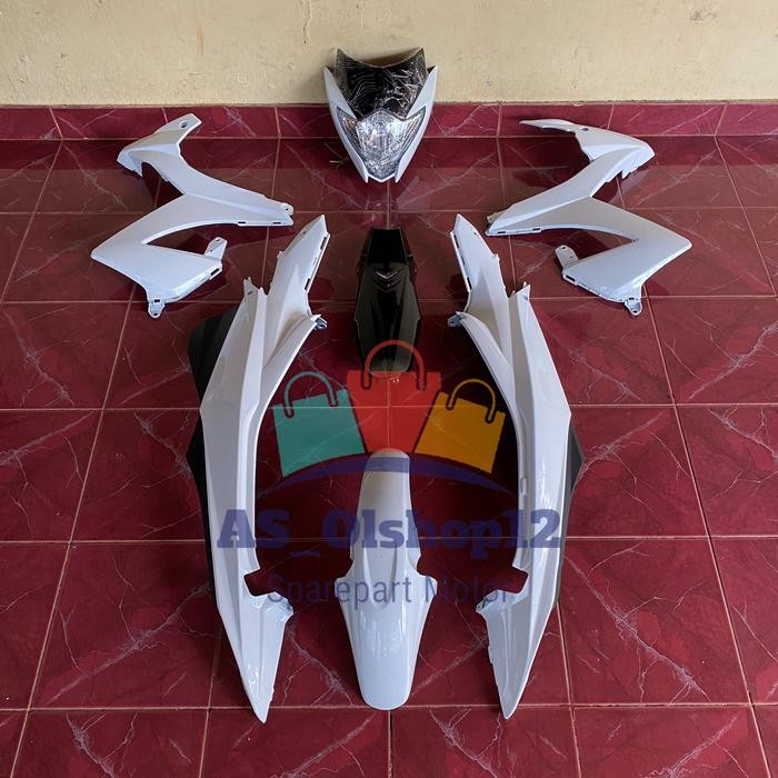 FULL BODY HALUS SATRIA FU FACELIFT PUTIH