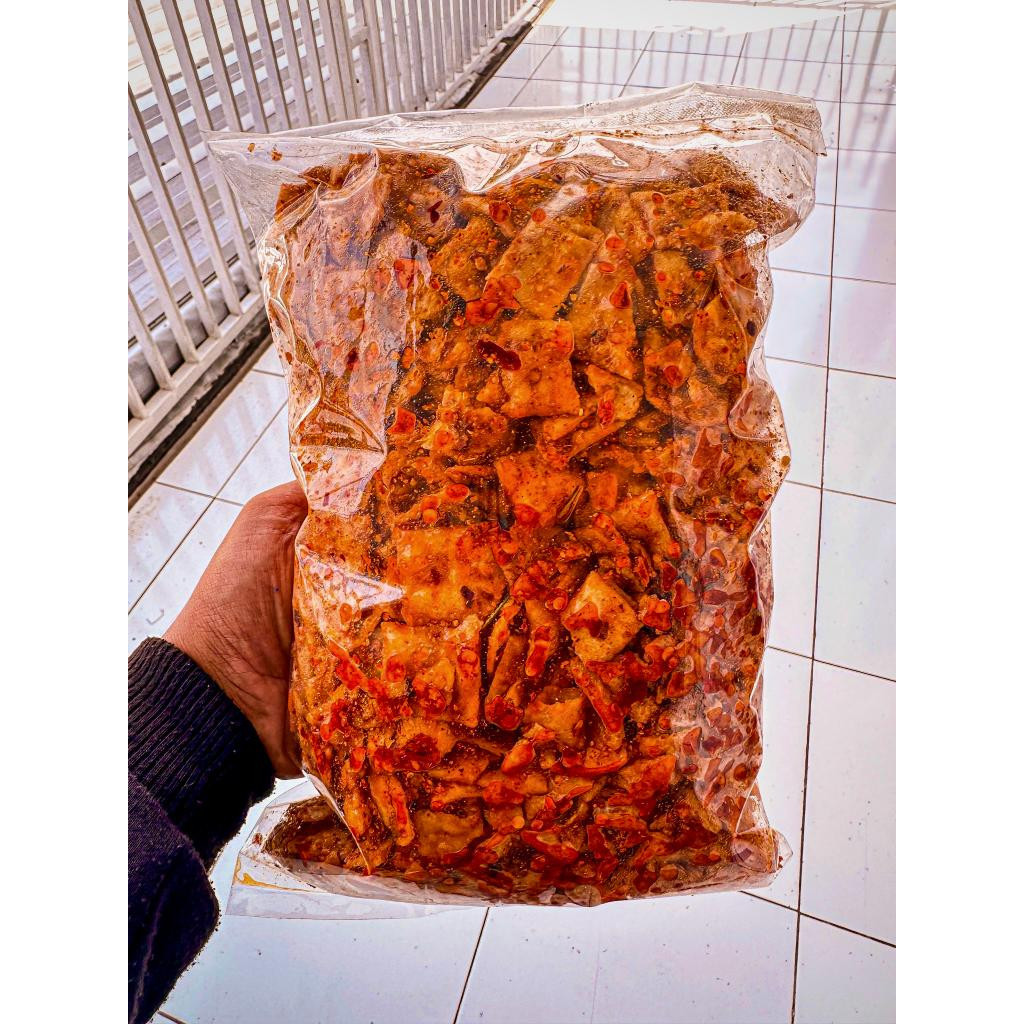

TERMURAH- KERIPIK CIRENG PEDAS NGABRET 1KG