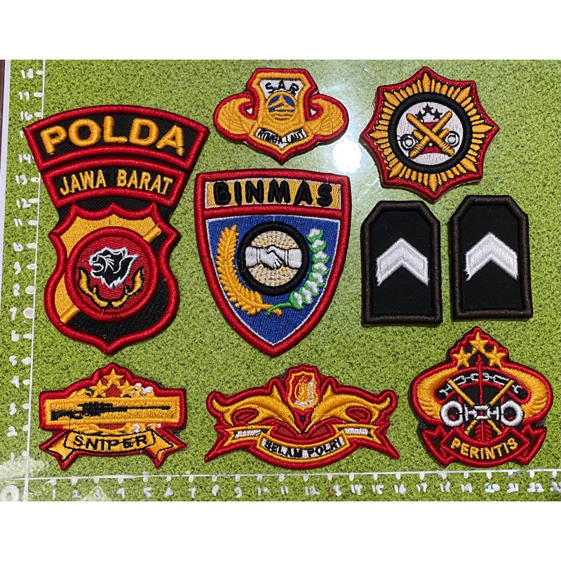 BORDIR POLISI 1 SET TANPA NAMA