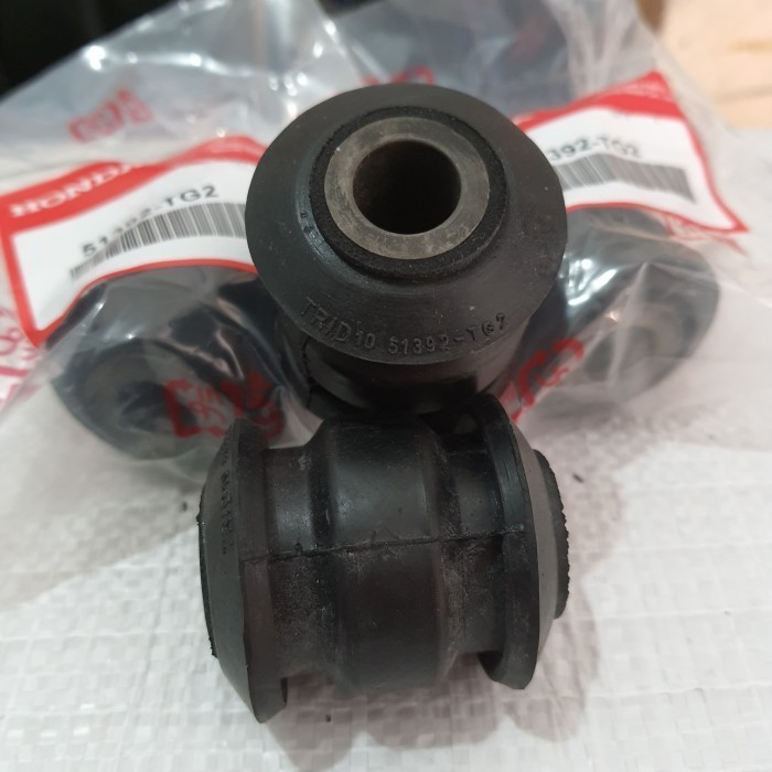 Bushing Arm Small Sayap Depan Kecil Brio Mobilio Freed BRV ORI