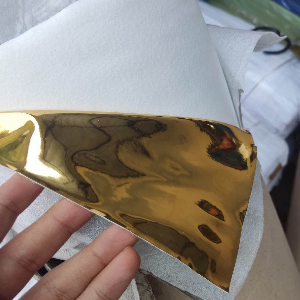 Kulit Sintetis Emas Silver / List Kain Emas Sofa Divan / Lis Emas Oscar PVC Manohara Gold per50cm