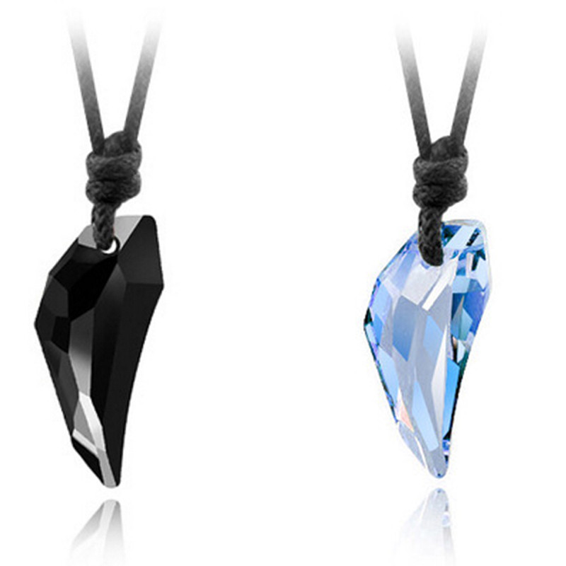 Vintage Wolf Tooth Men Antique Crystal Wolf Fang Tooth Pendant Necklace  Rhinestone Pendant Necklace