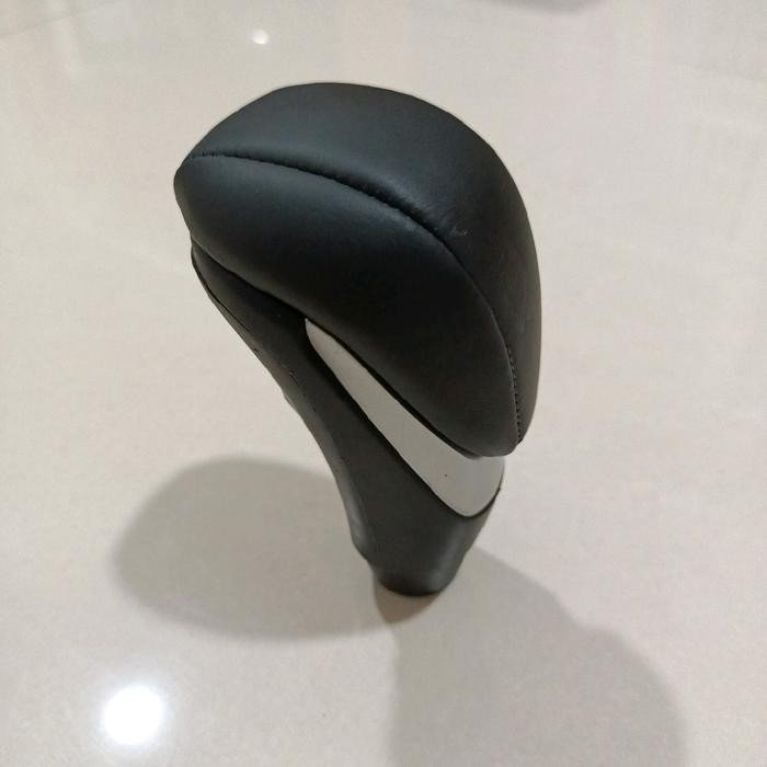 SHIFT KNOB TRANSMISI TUAS PERSNELING MATIC MITSUBISH XPANDER