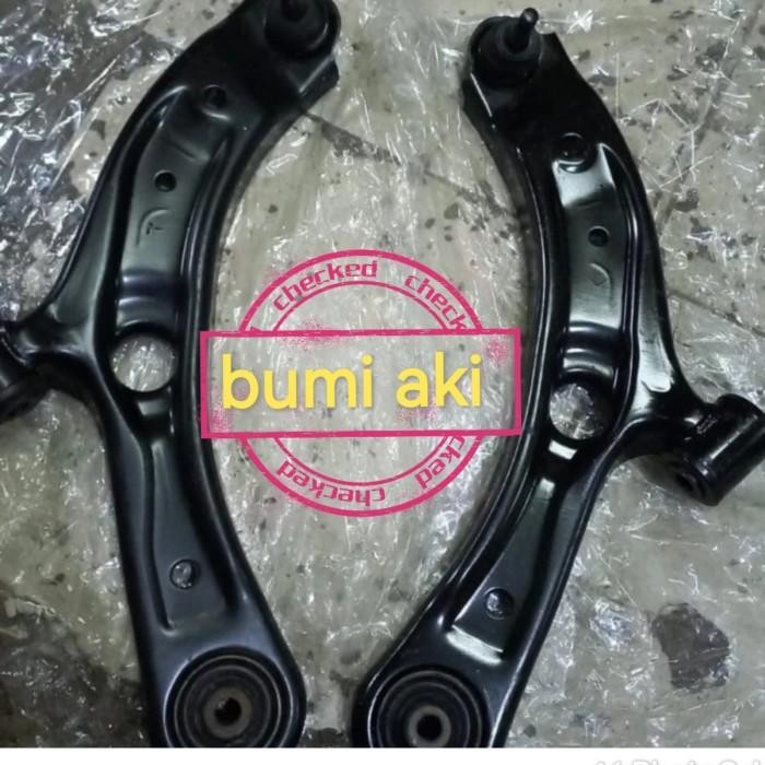 LOWER ARM KIRI KANAN ATAU SAYAP BAWAH ORI SUZUKI ERTIGA SEPASANG