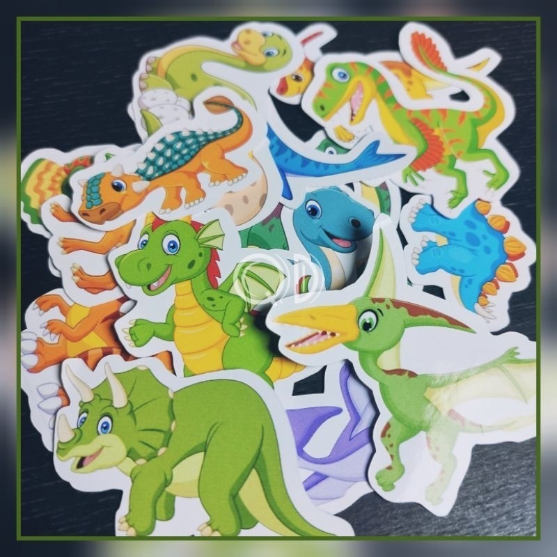 

STIKER PRINTING A3 DINOSAURUS CHIBI STICKER GLOSSY STIKER DINO CUTE ISI 16 PCS