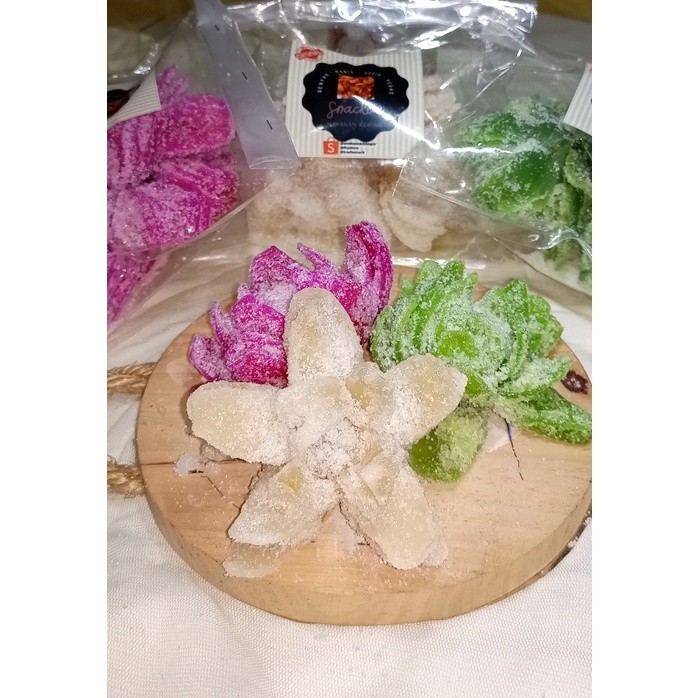 

Makanan Ringan Sehat Manisan Buah Pala Kering 1 Kg