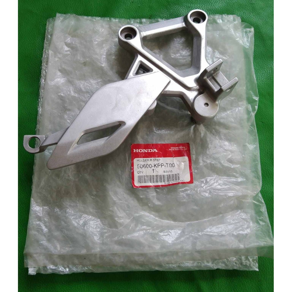 breket dudukan footstep postep depan kanan honda CBR 150 R original