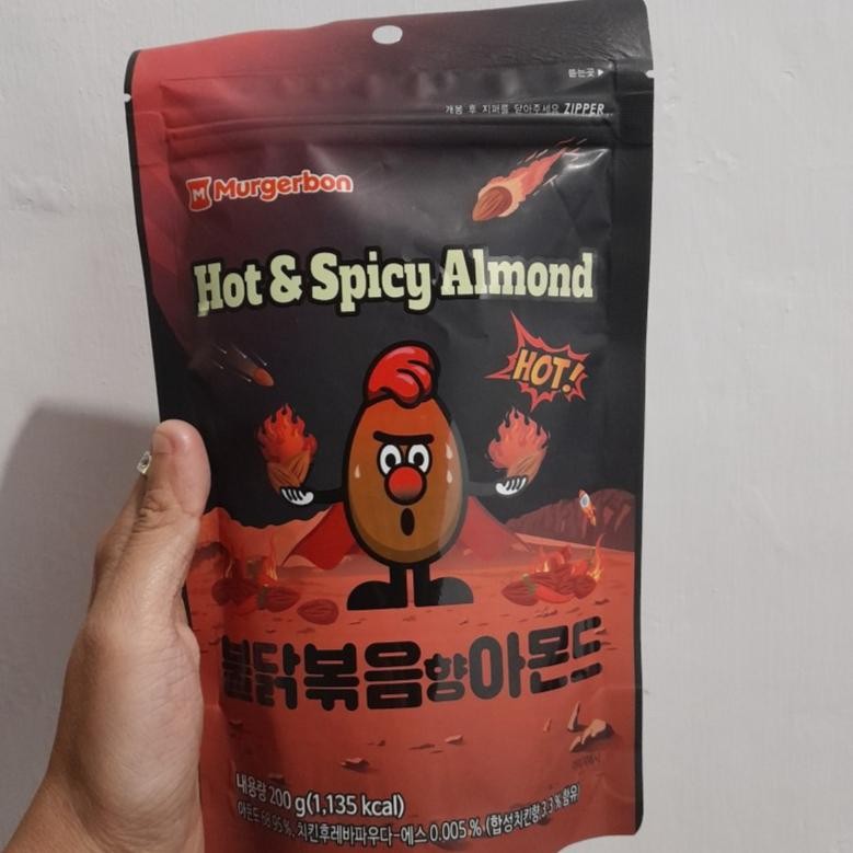 

Murgerbon Hot & Spicy Almond Kacang Import 200gr