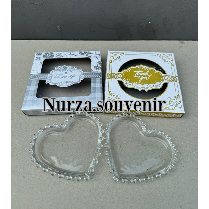 NEW ( Isi 50pcs ) Souvenir Piring Kaca Love Kemasan Box Cantik