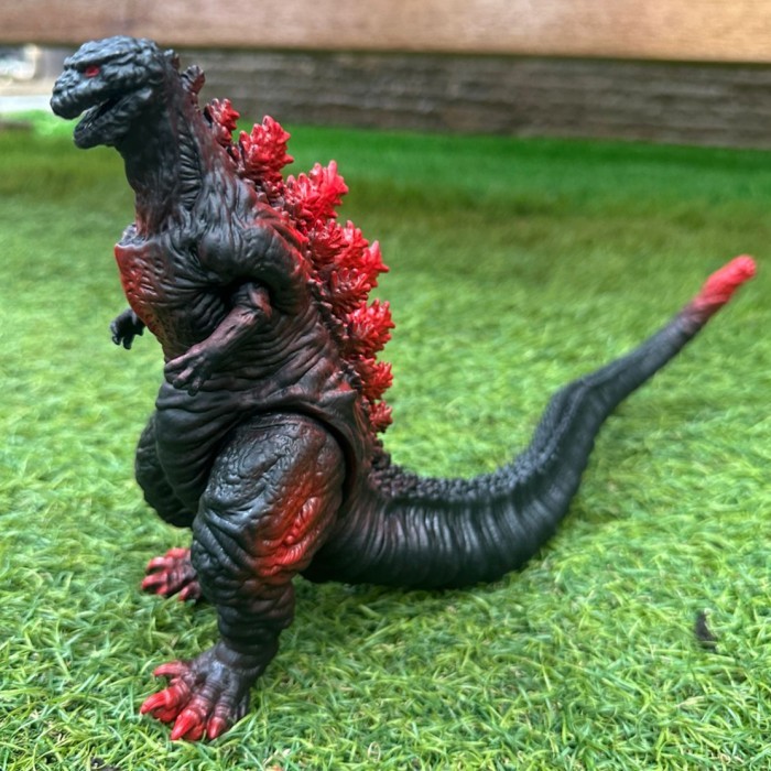 Shin Godzilla Action Figure / Mainan Godzilla