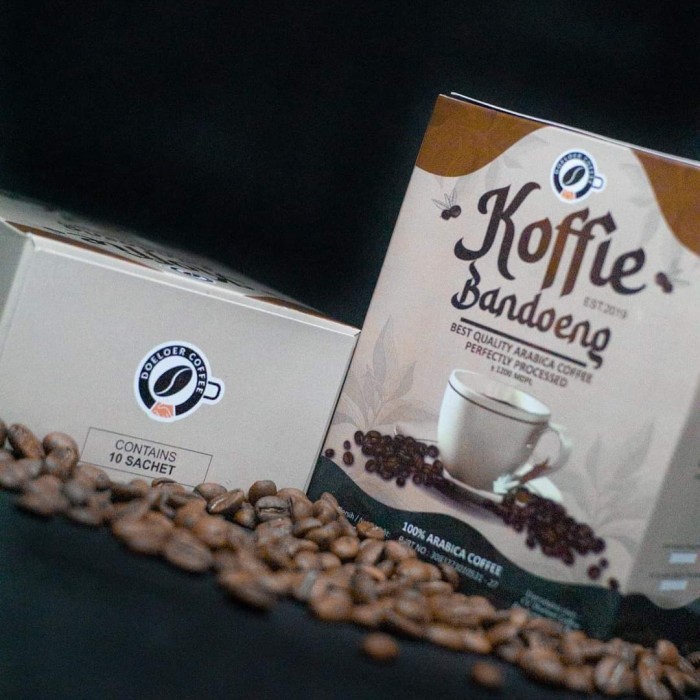 

Jual 1 Box Kopi Arabika Sachet 12 Gram Doeloer Coffee ( 1 box Isi 10 Pcs) - Haaniyya Project