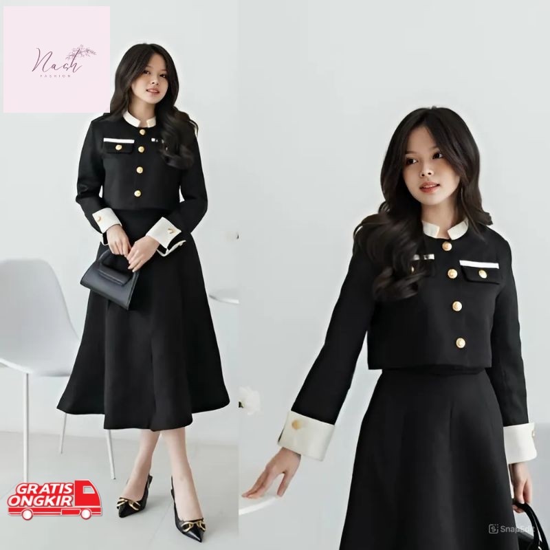 Baju Korea / Setelan Blazer Remaja  Baju Dan Rok Model Korea Set Wanita Kekinian One Set Polos Tebar