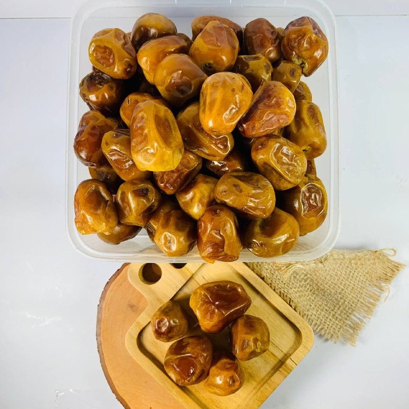 

KURMA RAJA SUKARI AL QASSIM ORIGINAL / KURMA SUKARI LEMBUT BASAH AL QASEEM PREMIUM