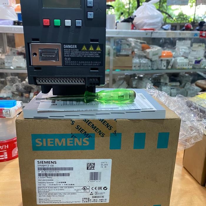 SIEMENS SINAMICS 6SL3210-5BE21-5UV0 V20 FSA 380-480V 1.5KW INVERTER