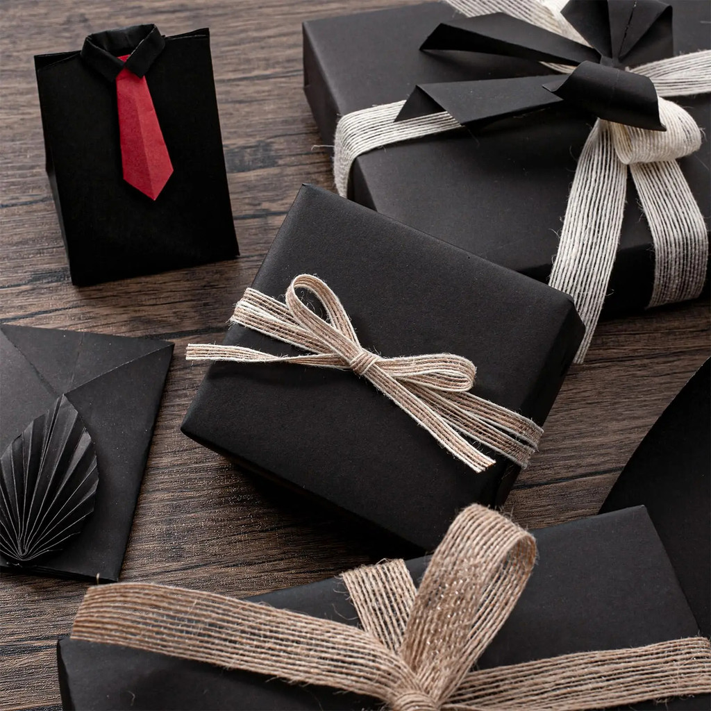 

Kraft Paper Black Ideal for Gift Wrapping Packing Roll for Moving Art Craft Shipping Floor Covering Wall 100% Recycled Material