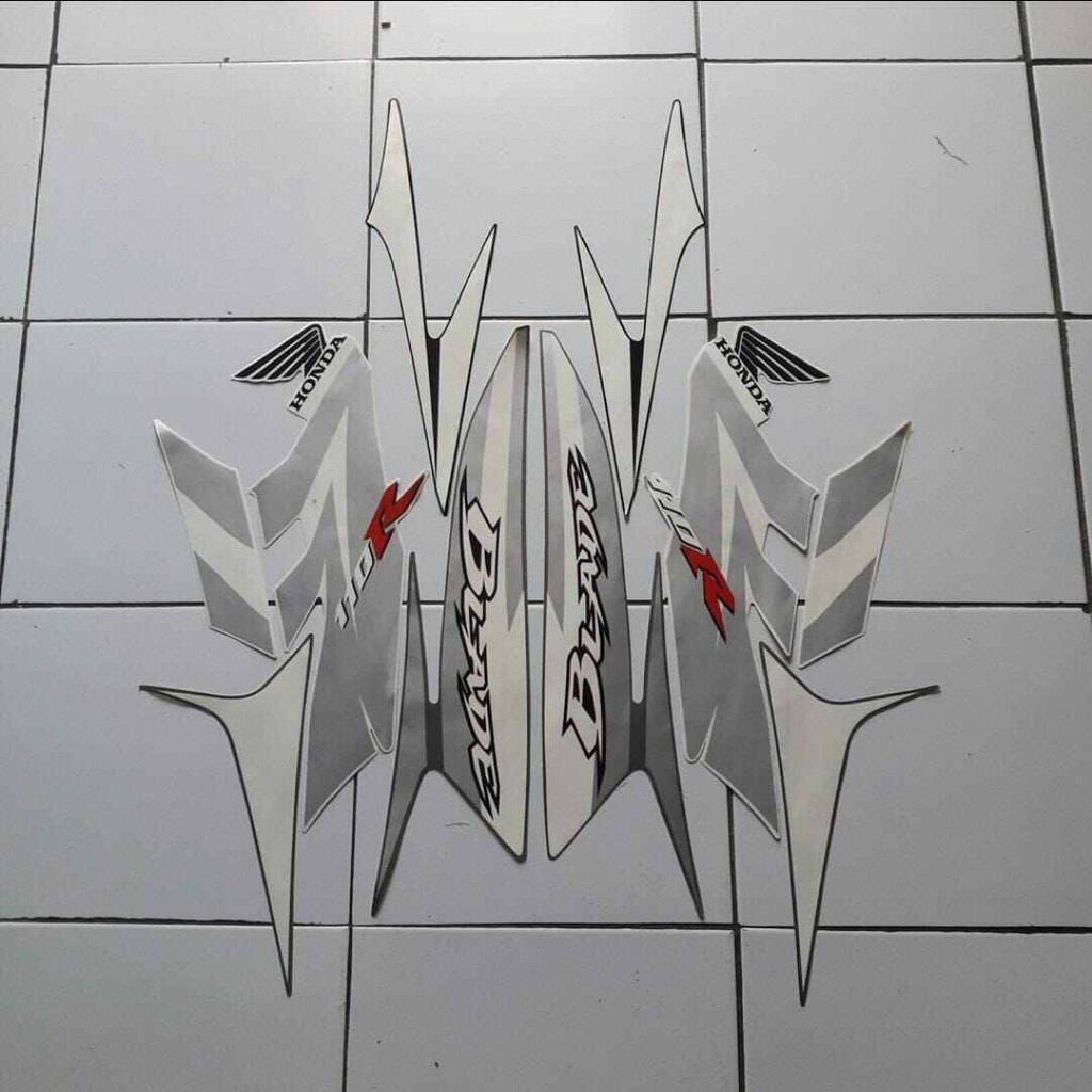 Striping Ori body Honda Blade 110R 2009 stiker bawaan original bodi honda blade r