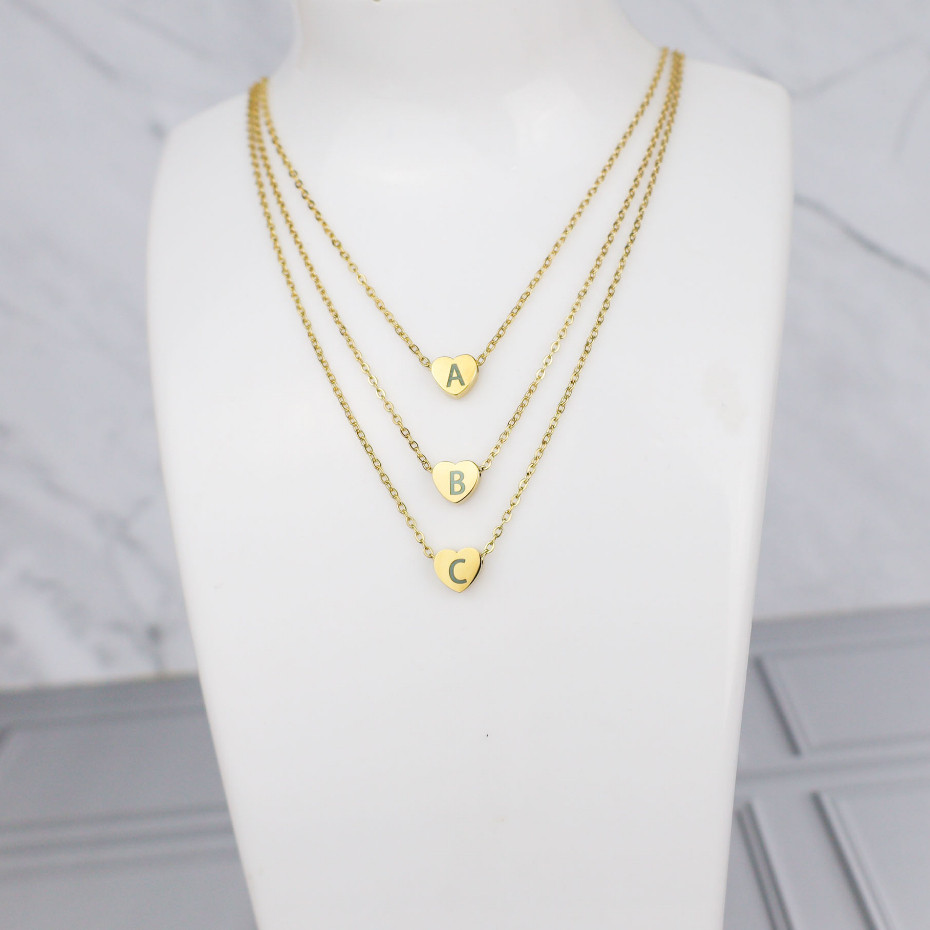 Kalung Huruf dengan Liontin Love – Bahan Titanium Anti Karat, Elegan, Harga Grosir, Bisa COD

