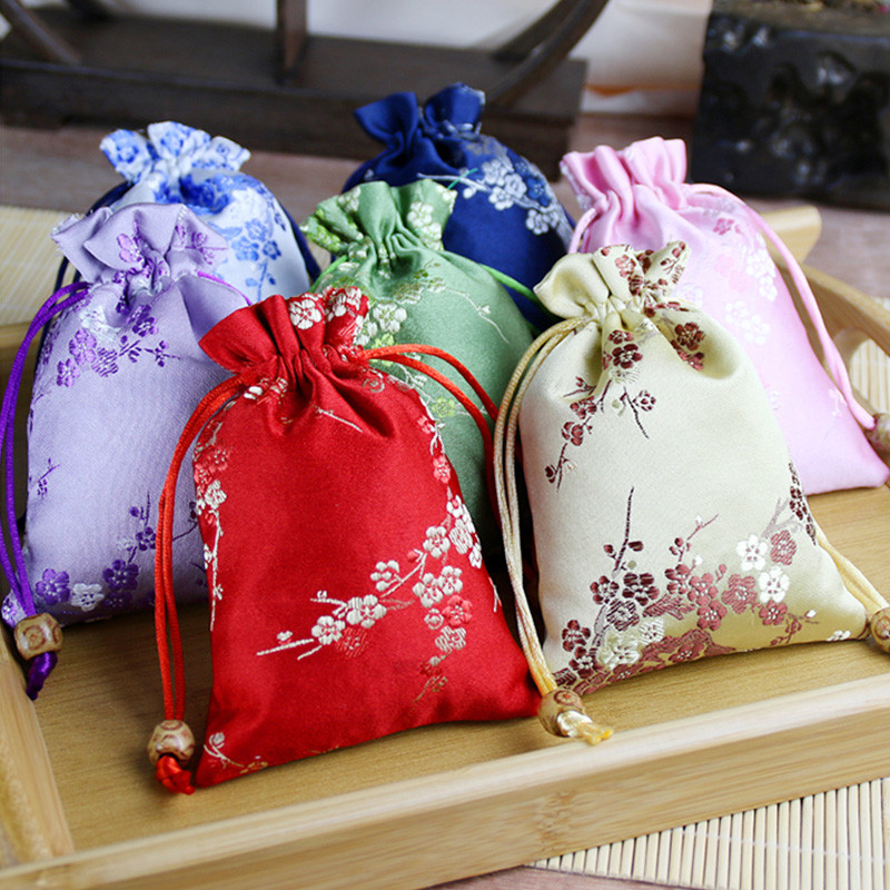 

Vintage Chinese Silk Style Brocade Embroidered Sachet Bag Jewelry Packing Storage Pouches Wedding Party Drawstring Gift Bags