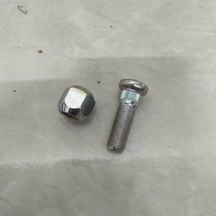 Baut + Mur Roda Belakang Suzuki APV Original SGP