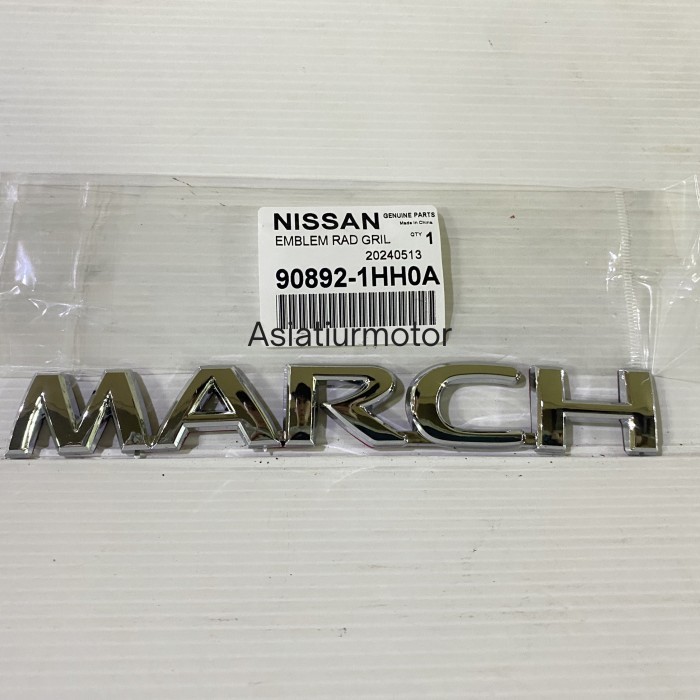 Emblem Logo Pintu Bagasi Belakang Nissan March