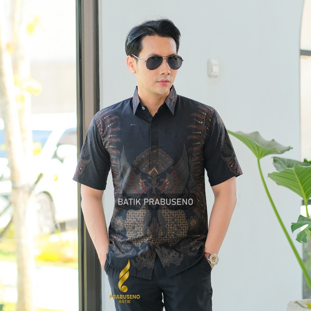 BANOA BATIK PRABUSENO  Kemeja Pria Lengan Pendek Slimfit Katun Premium Lapis Furing Erro Kantor  For