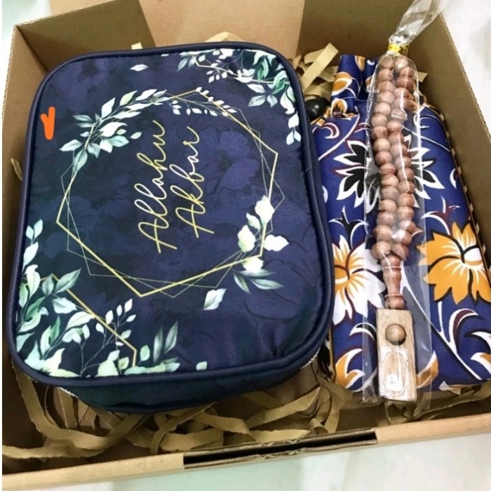 

Kado Hadiah Hampers Mukena Sajadah Travel - Merah Muda
