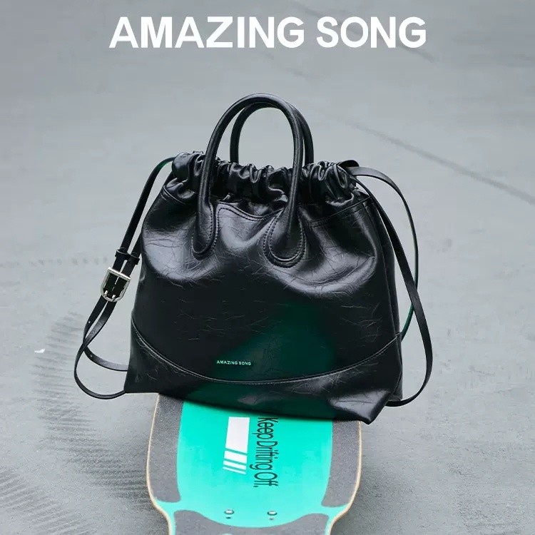Amazing Song Wandering Bag One Shoulder Crossbody Bag Large Capacity Niche Women's Tote Bag Large Si