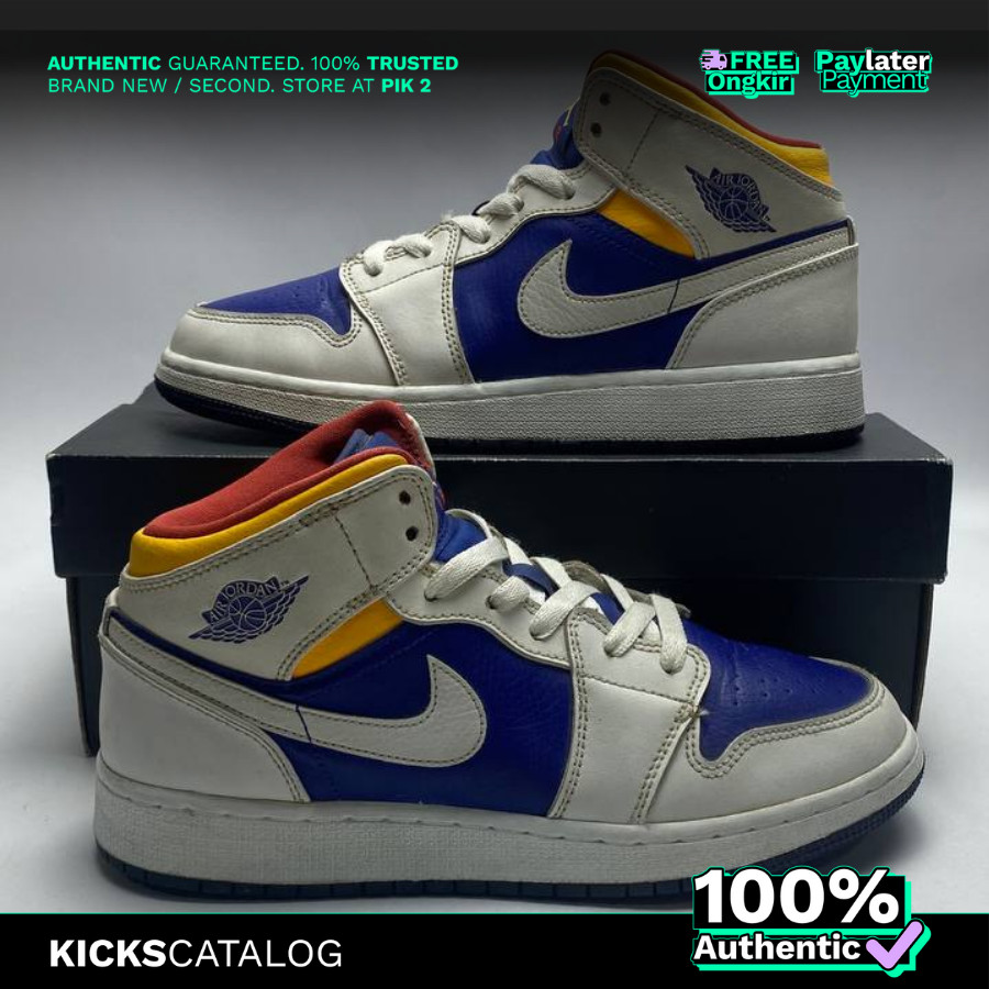 Air-Jordan-1-Mid-White-Deep-Royal-Blue-(GS)-(AJ-2318) - 100% Authentic | VNDS