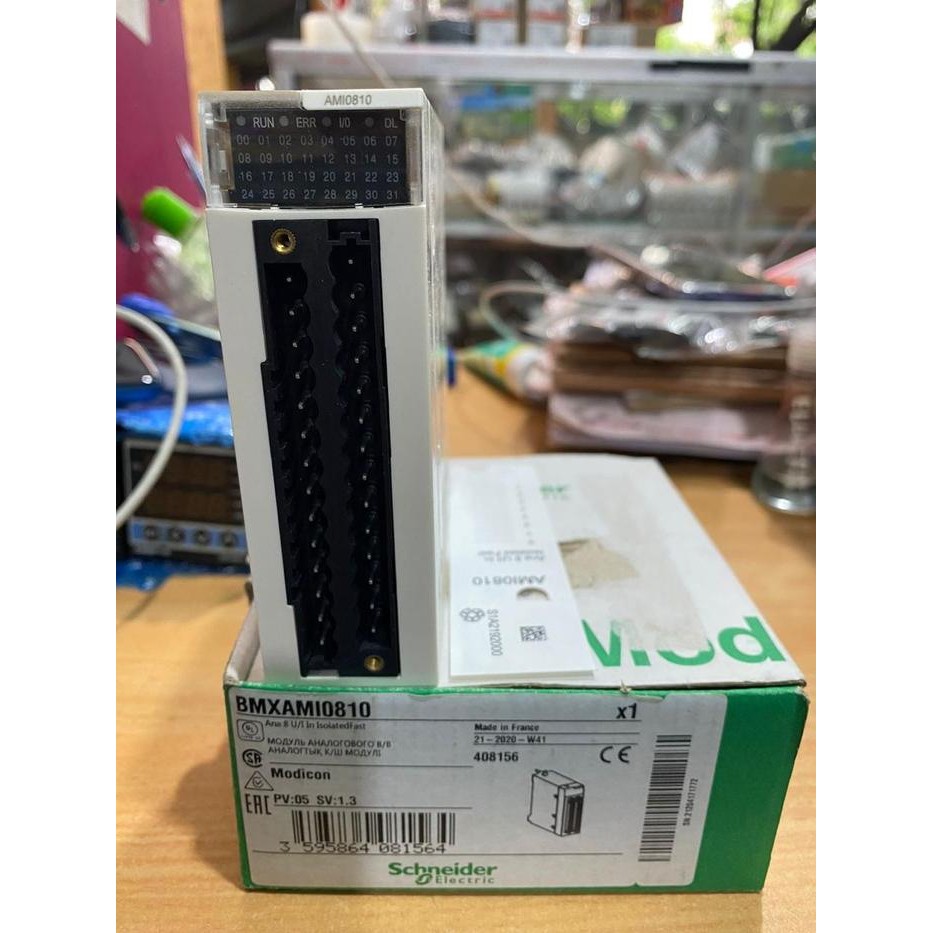 PLC SCHNEIDER MODICON BMXAMI0810