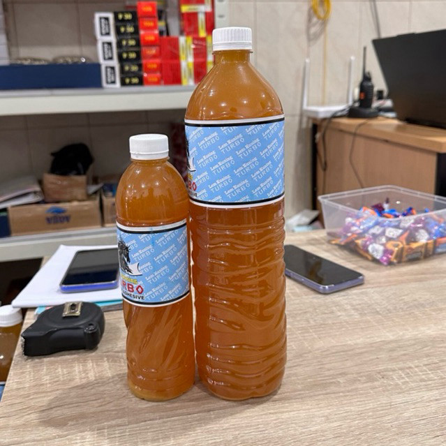 

JAMIN MURAH !!!Lem Kuning Perekat Serbaguna Botol Perekat Vinyl Busa Karpet(BISA LANGSUNG ORDER)