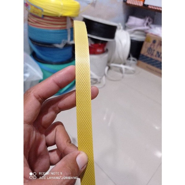 

TERMURAH tali peti SEMI tebal kuning