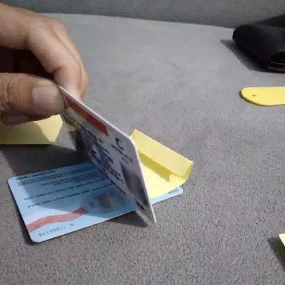 

HARGA PER PCS STIKER BENING ANTI GORES KARTU KTP SIM ATM PELAPIS STIKER KARTU STRIKER TRANSPARANSTIKER BENING ANTI GORES KARTU KTP SIM ATM PELAPIS STIKER KARTU STRIKER TRANSPARAN