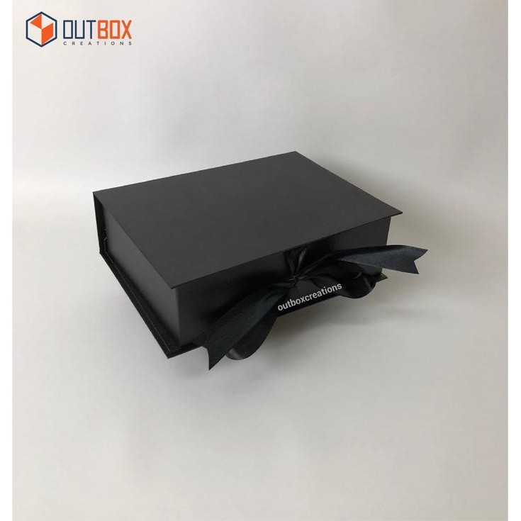 

Box kado warna - warni - Hitam