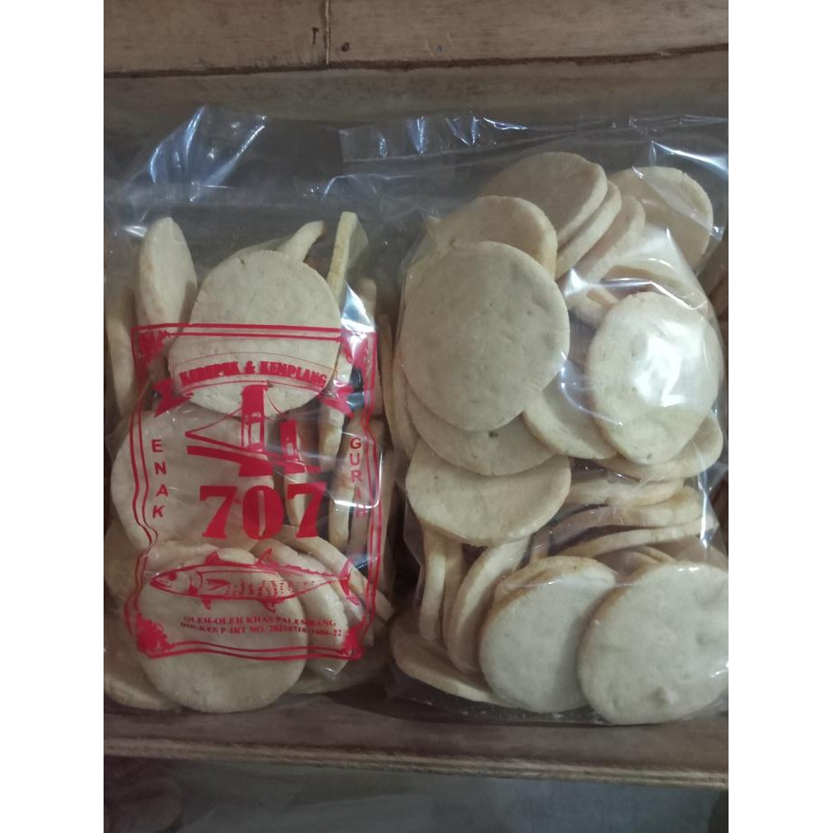 

Kemplang kerupuk super kemplang palembang ikan tenggiri khas Palembang Terlaris