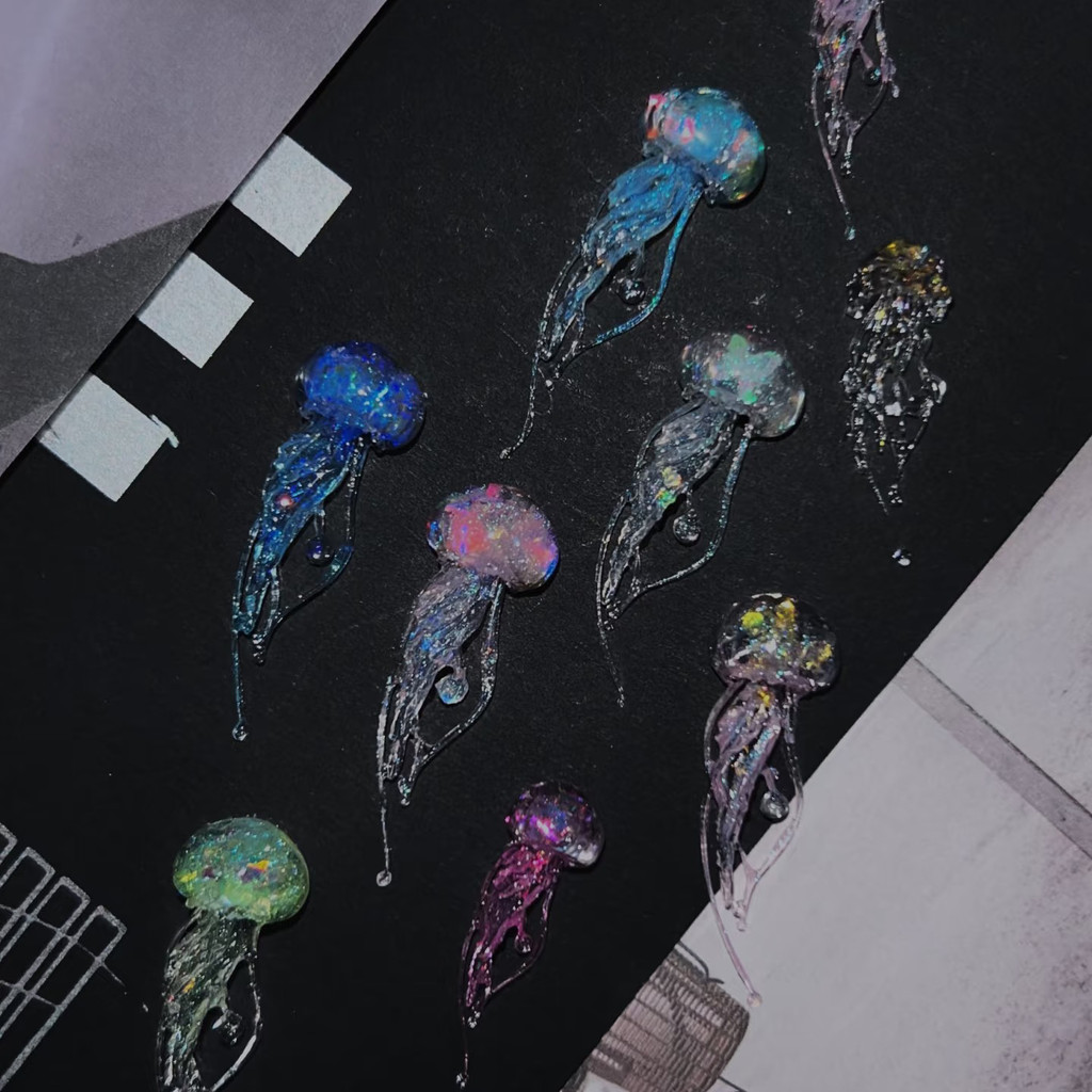 

DIY Jewelry Resin Mold Deep Sea Jellyfish Octopus Pendant Earrings Necklace Keychain Brooch Silicone Mold Jewelry Making Tools