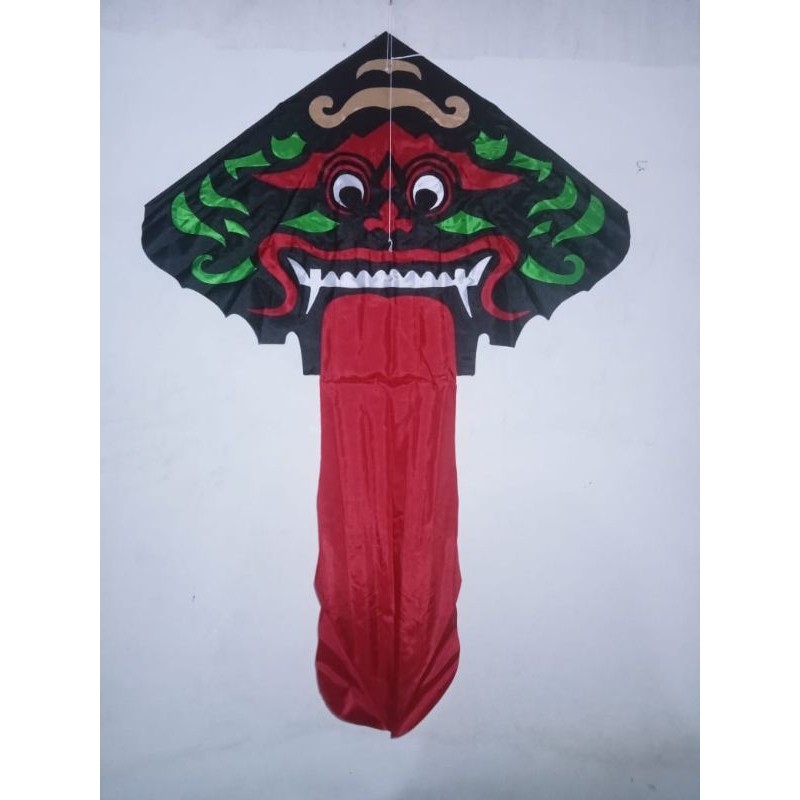 LAYANG LAYANG KAIN KARAKTER LEAK BALI Kain parasut &