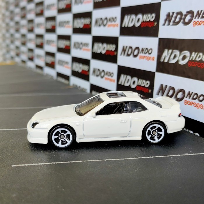 SP99 Hot Wheels '98 Honda Prelude White New Loose Giftpack 2022